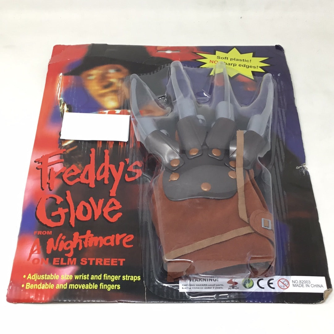 Garra fredys glove