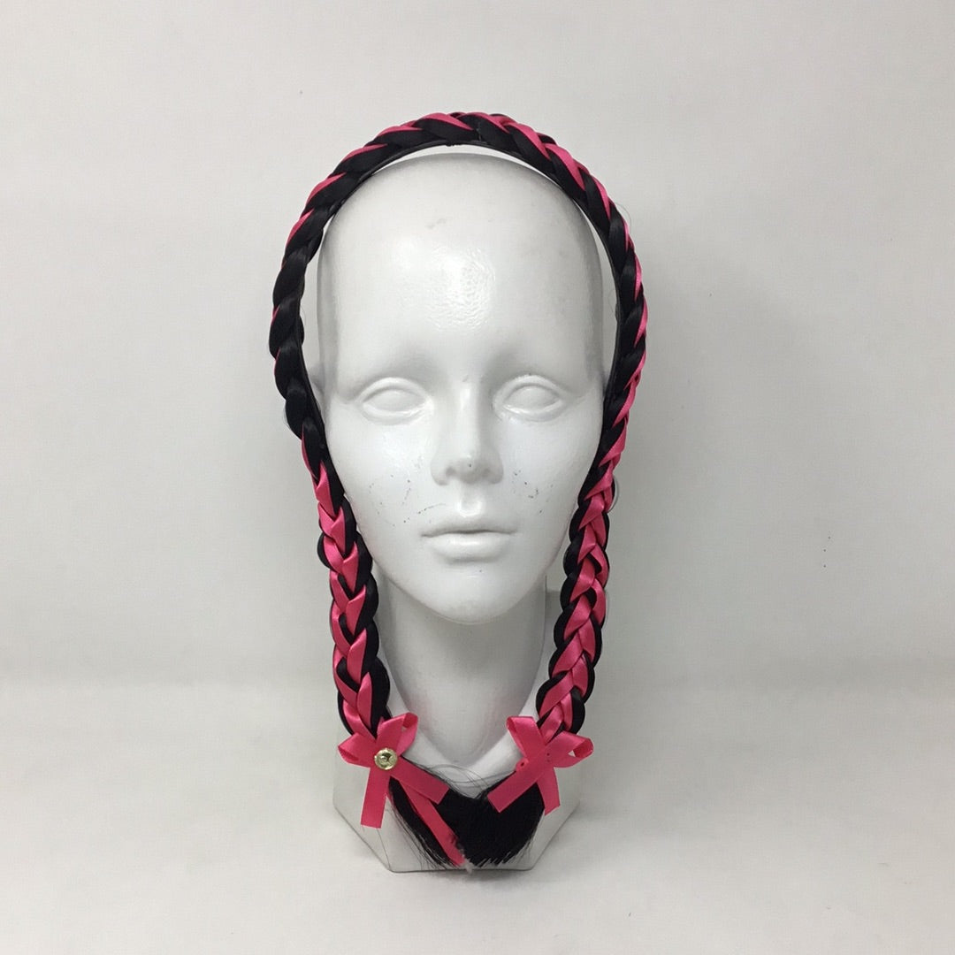 Diadema con trenzas rosas