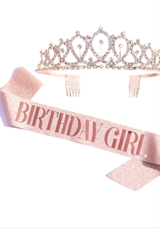 Set birthday girl