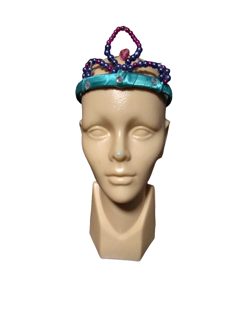 Princesa con Capa Rosa