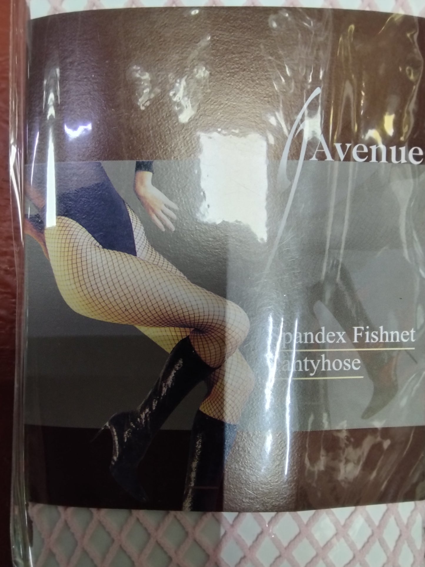 fishnet knee highs rosa leg