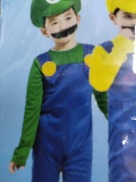Niño plomero verde